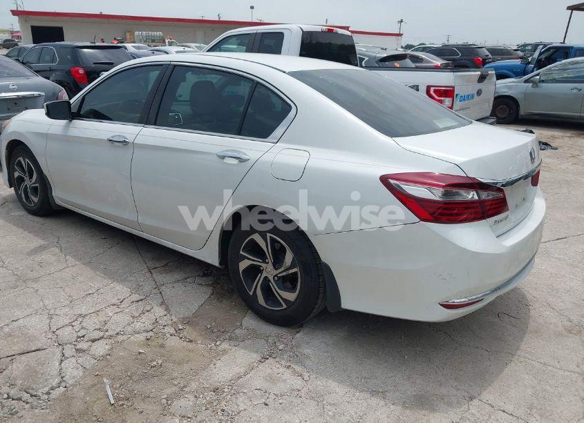 Photo 3 of 2017 Honda Accord LX (VIN 1HGCR2F36HA184321)