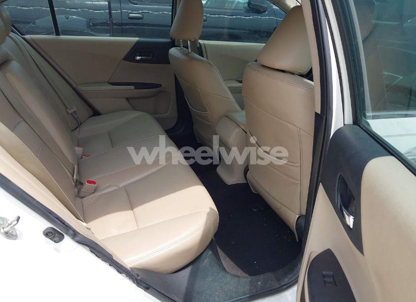 Photo 8 of 2017 Honda Accord LX (VIN 1HGCR2F36HA184321)