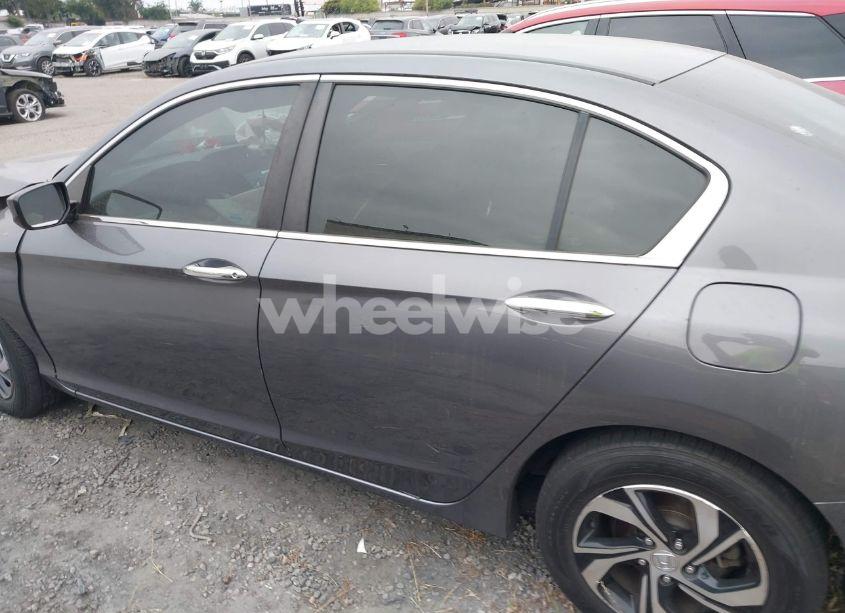 Photo 14 of 2017 Honda Accord LX (VIN 1HGCR2F36HA244663)