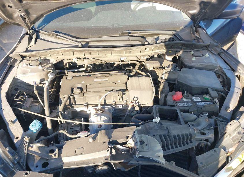 Photo 10 of 2017 Honda Accord LX (VIN 1HGCR2F36HA266386)