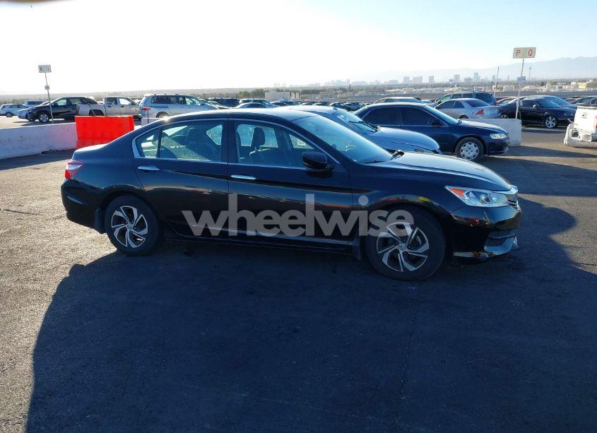 Photo 13 of 2017 Honda Accord LX (VIN 1HGCR2F36HA268803)