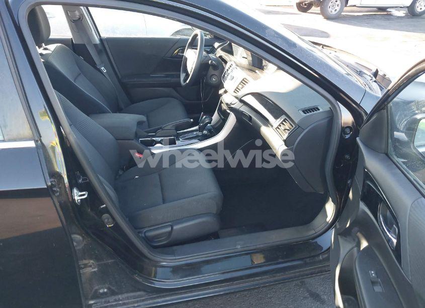 Photo 5 of 2017 Honda Accord LX (VIN 1HGCR2F36HA268803)