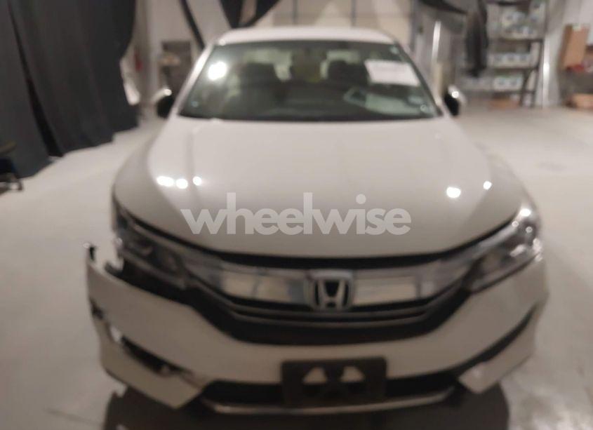 Photo 12 of 2017 Honda Accord LX (VIN 1HGCR2F36HA273631)