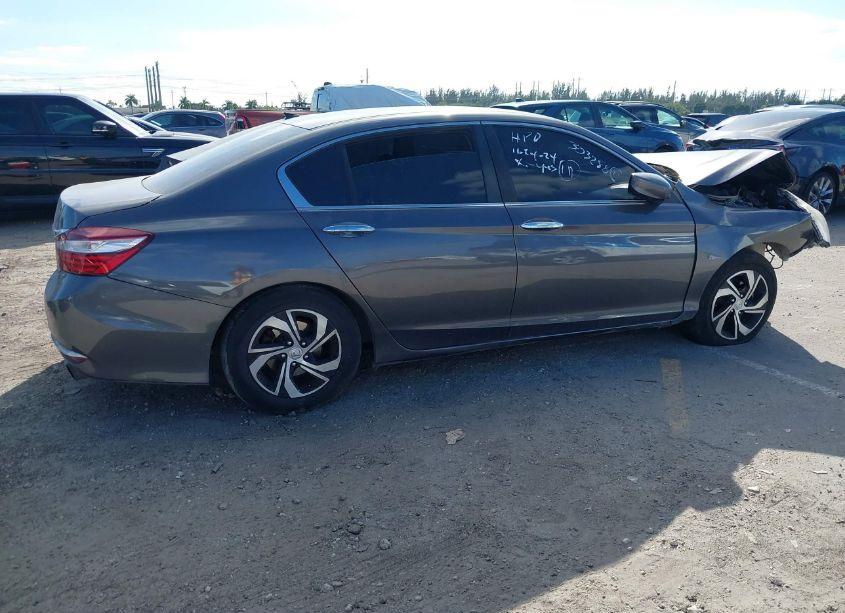 Photo 4 of 2017 Honda Accord LX (VIN 1HGCR2F36HA303288)