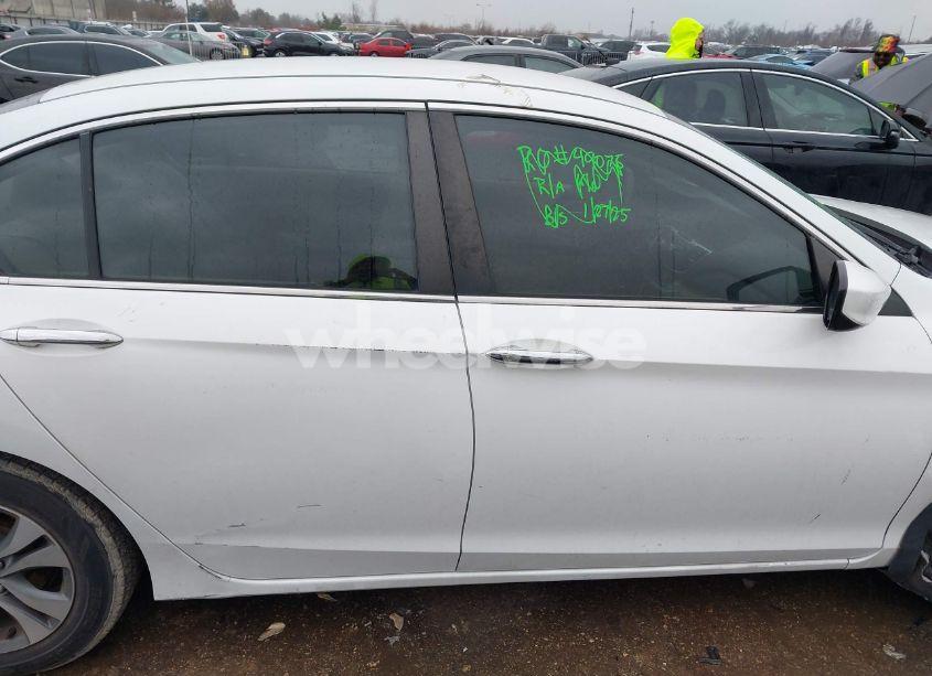 Photo 14 of 2013 Honda Accord LX (VIN 1HGCR2F37DA011398)