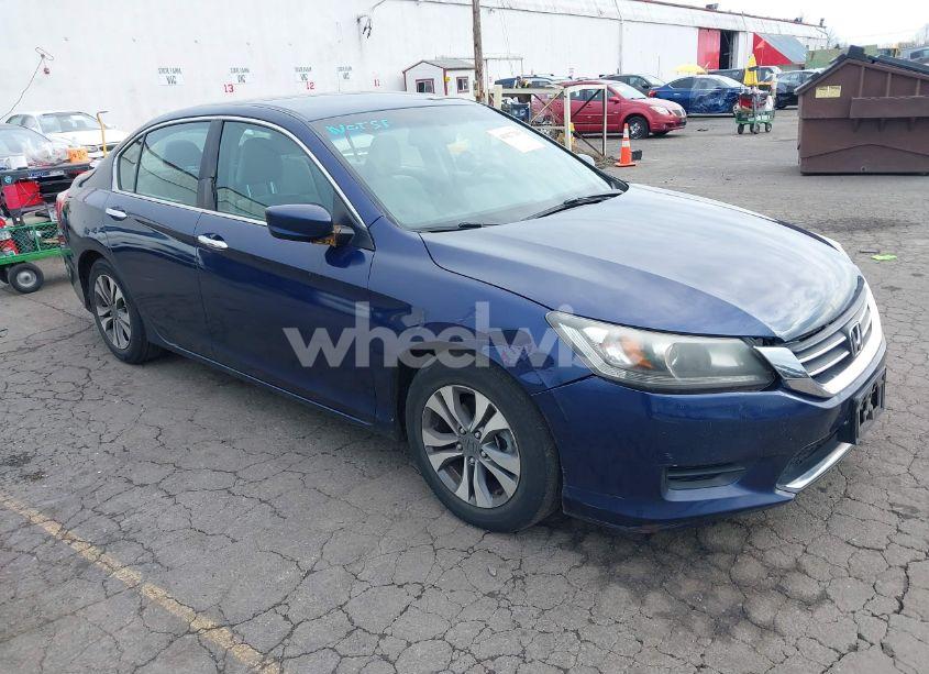 2013 Honda Accord LX (VIN 1HGCR2F37DA011949) main photo