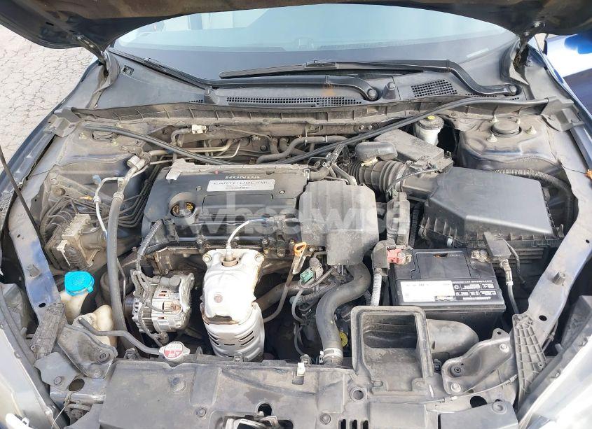 Photo 10 of 2013 Honda Accord LX (VIN 1HGCR2F37DA011949)