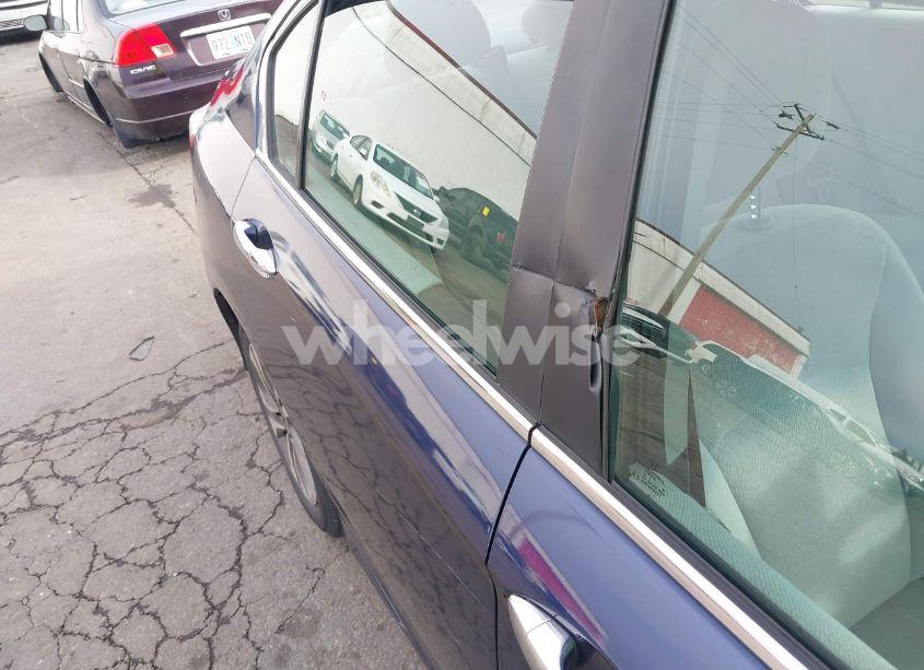 Photo 6 of 2013 Honda Accord LX (VIN 1HGCR2F37DA011949)