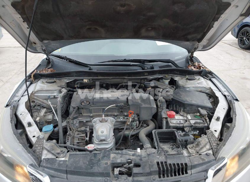 Photo 10 of 2013 Honda Accord LX (VIN 1HGCR2F37DA015404)