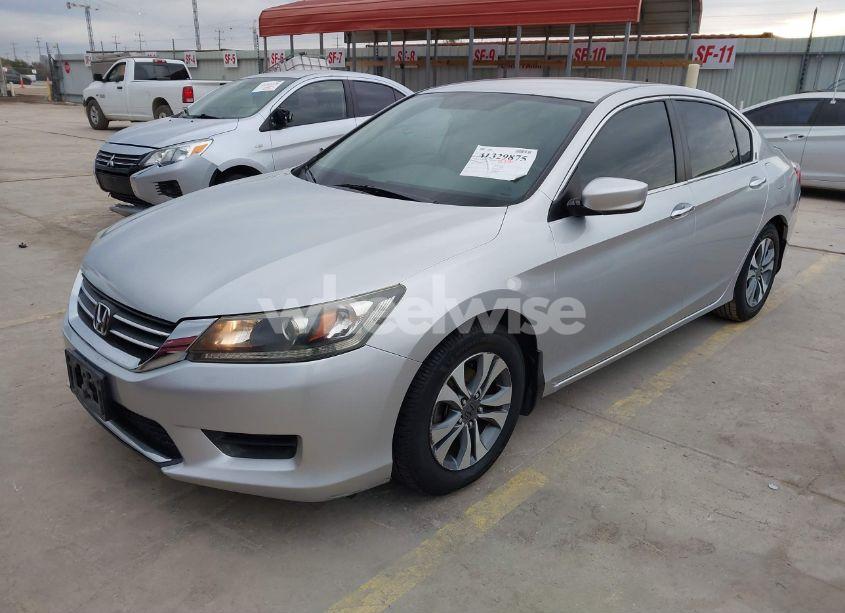 Photo 2 of 2013 Honda Accord LX (VIN 1HGCR2F37DA015404)