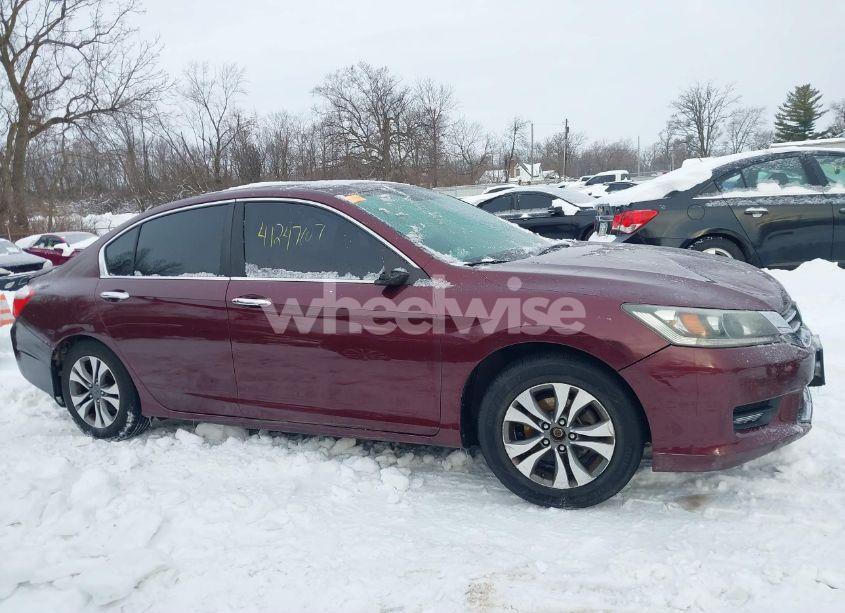 Photo 13 of 2013 Honda Accord LX (VIN 1HGCR2F37DA045910)