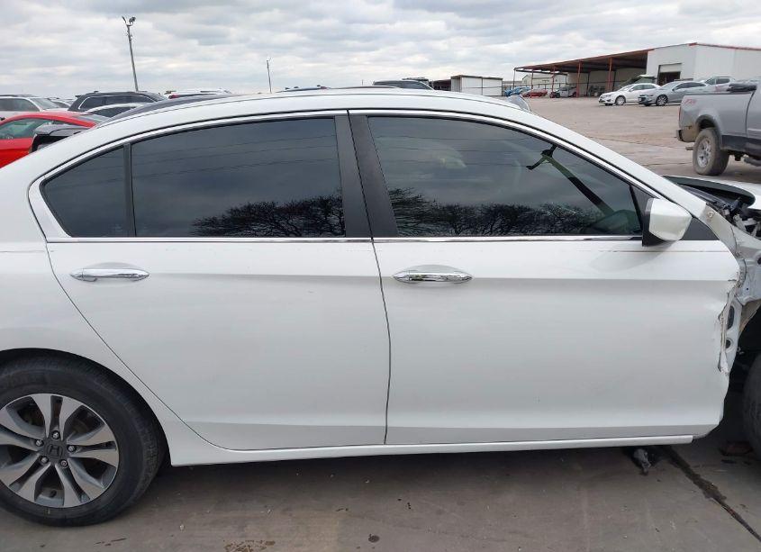 Photo 14 of 2013 Honda Accord LX (VIN 1HGCR2F37DA053635)