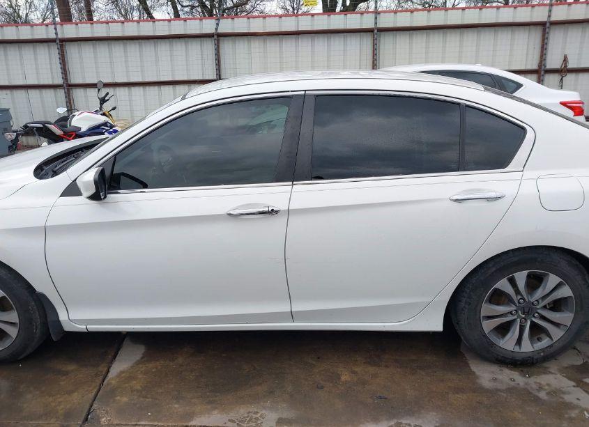 Photo 15 of 2013 Honda Accord LX (VIN 1HGCR2F37DA053635)