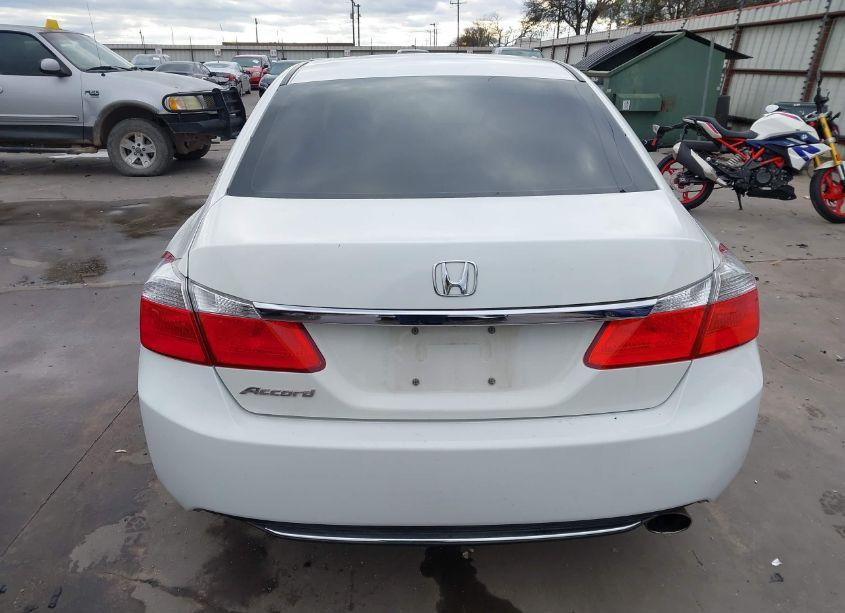 Photo 17 of 2013 Honda Accord LX (VIN 1HGCR2F37DA053635)