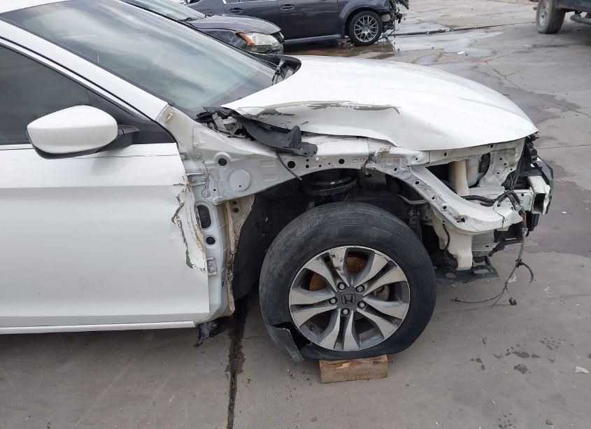 Photo 19 of 2013 Honda Accord LX (VIN 1HGCR2F37DA053635)