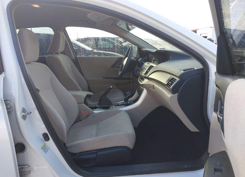 Photo 5 of 2013 Honda Accord LX (VIN 1HGCR2F37DA053635)