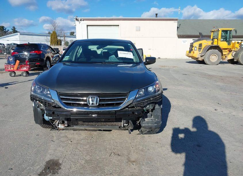 Photo 6 of 2013 Honda Accord LX (VIN 1HGCR2F37DA081418)