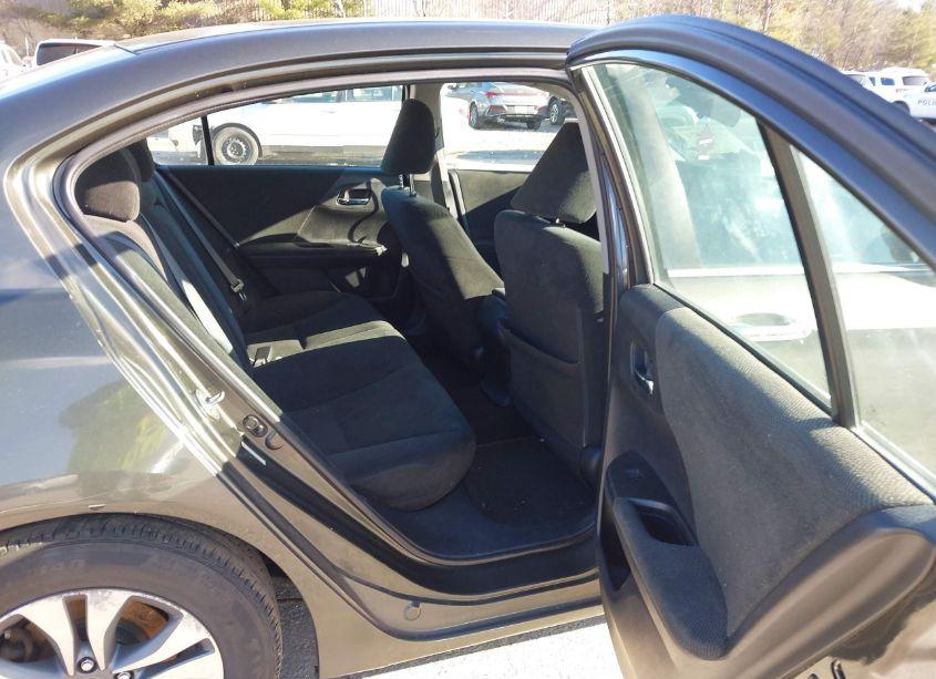 Photo 8 of 2013 Honda Accord LX (VIN 1HGCR2F37DA081418)