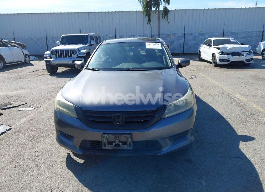 Photo 12 of 2013 Honda Accord LX (VIN 1HGCR2F37DA085663)