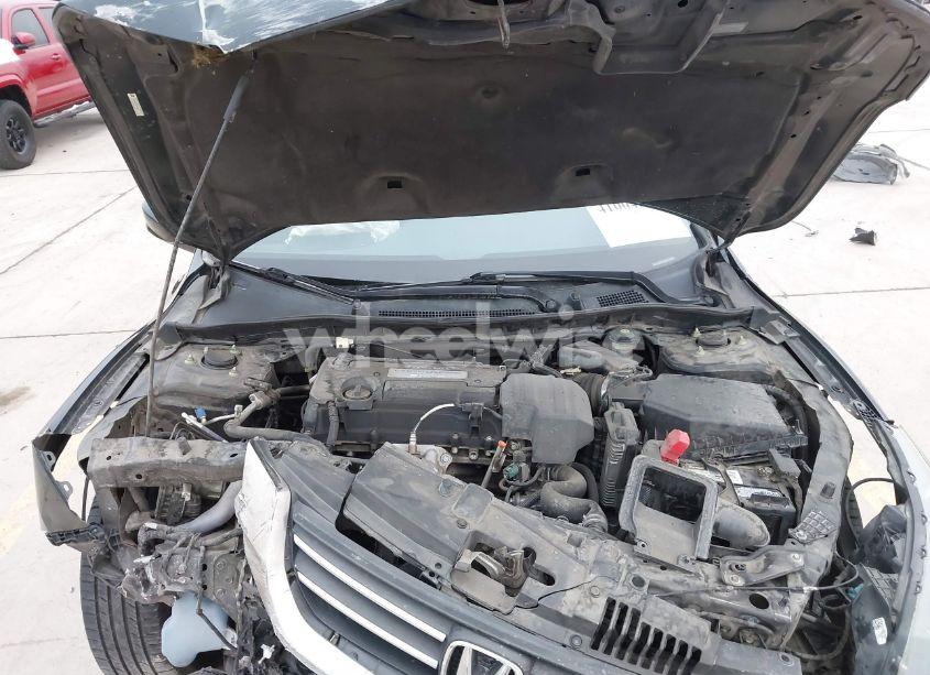 Photo 10 of 2013 Honda Accord LX (VIN 1HGCR2F37DA114143)