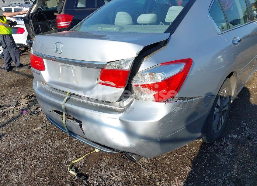 Photo 6 of 2013 Honda Accord LX (VIN 1HGCR2F37DA117513)