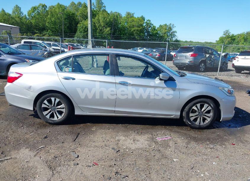 Photo 14 of 2013 Honda Accord LX (VIN 1HGCR2F37DA121724)