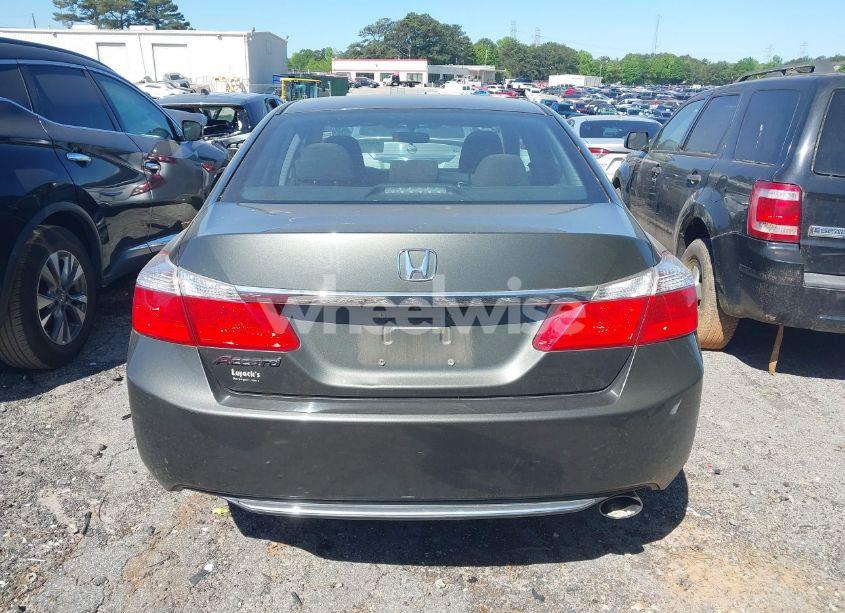 Photo 16 of 2013 Honda Accord LX (VIN 1HGCR2F37DA129919)
