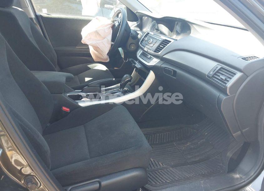 Photo 5 of 2013 Honda Accord LX (VIN 1HGCR2F37DA129919)