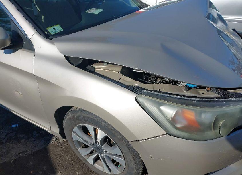 Photo 17 of 2013 Honda Accord LX (VIN 1HGCR2F37DA131881)