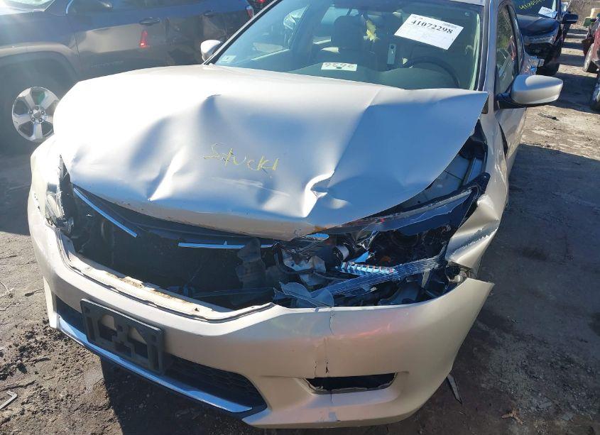 Photo 6 of 2013 Honda Accord LX (VIN 1HGCR2F37DA131881)