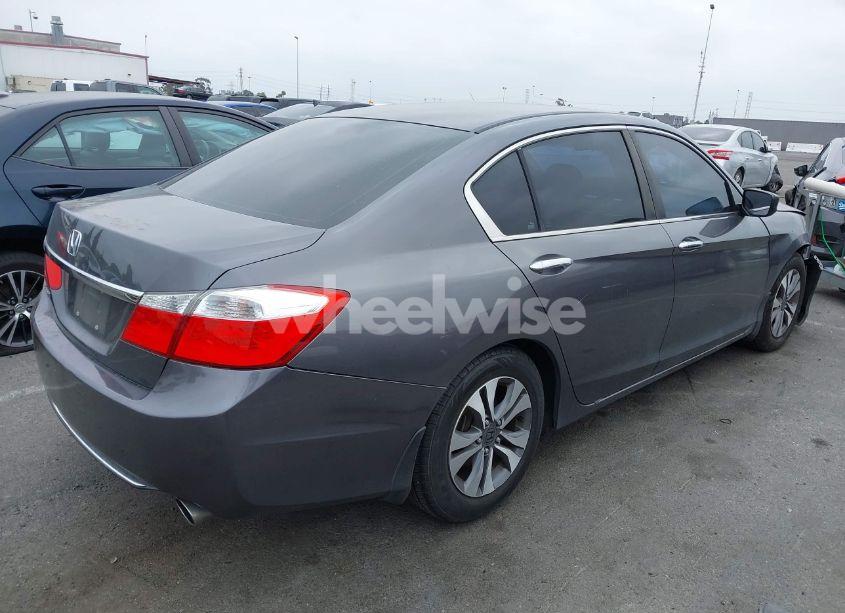 Photo 4 of 2013 Honda Accord LX (VIN 1HGCR2F37DA134277)