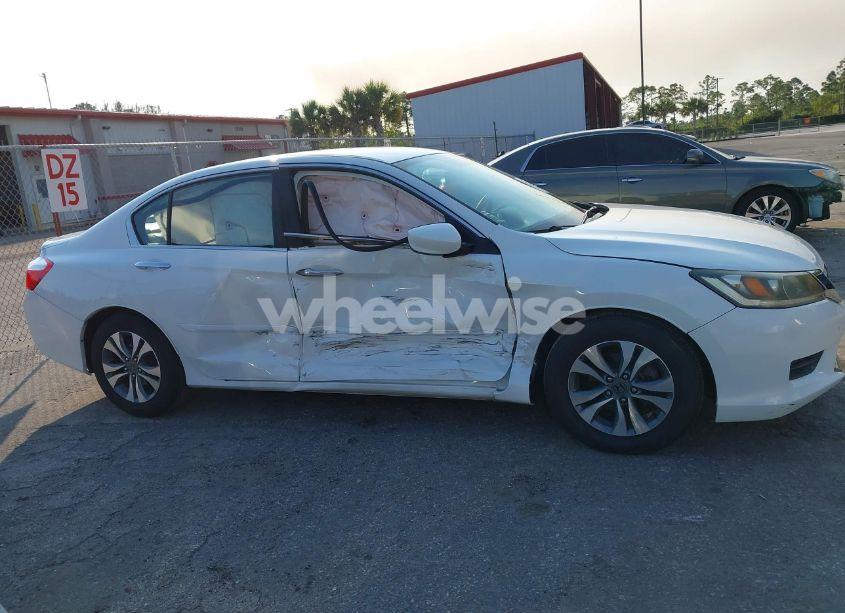 Photo 14 of 2013 Honda Accord LX (VIN 1HGCR2F37DA147319)