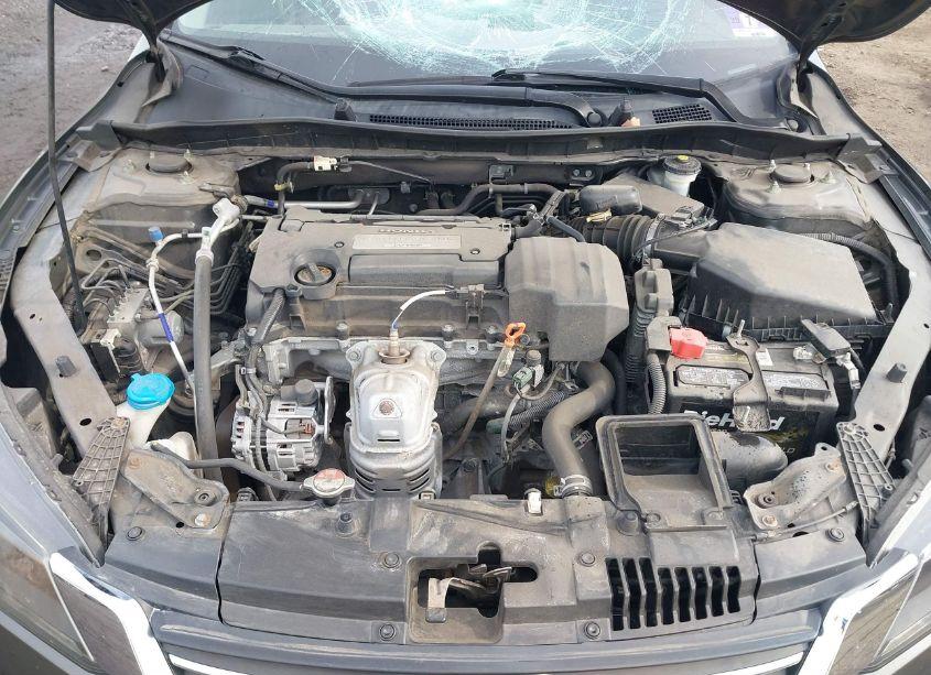 Photo 10 of 2013 Honda Accord LX (VIN 1HGCR2F37DA199257)