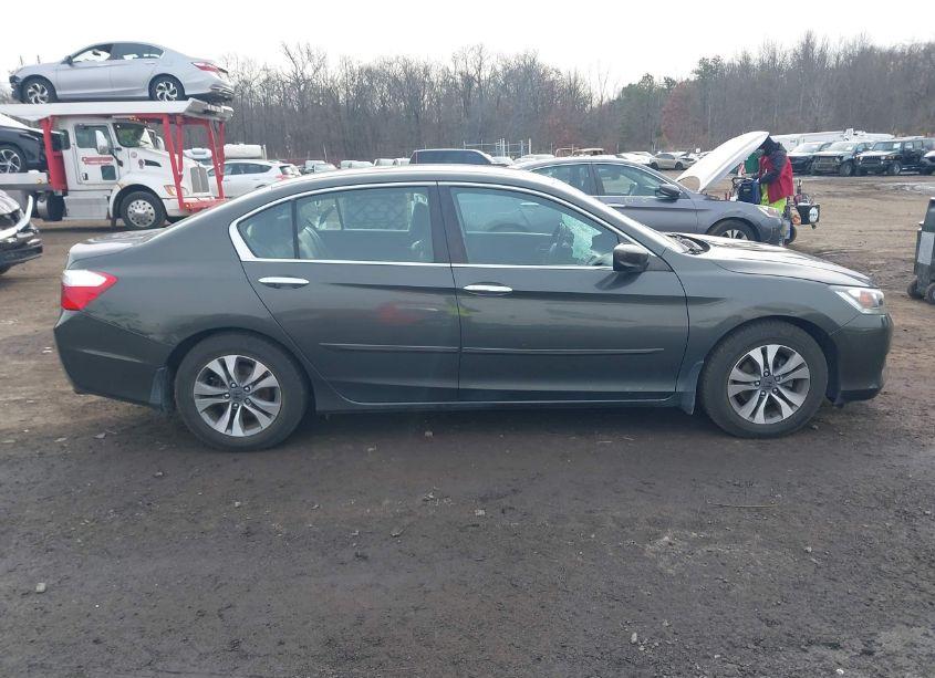 Photo 13 of 2013 Honda Accord LX (VIN 1HGCR2F37DA199257)