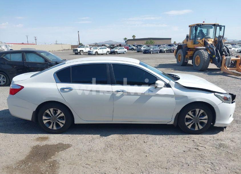 Photo 13 of 2013 Honda Accord LX (VIN 1HGCR2F37DA217319)