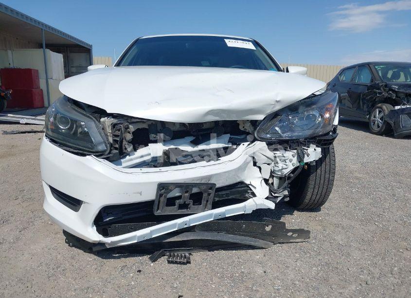 Photo 6 of 2013 Honda Accord LX (VIN 1HGCR2F37DA217319)