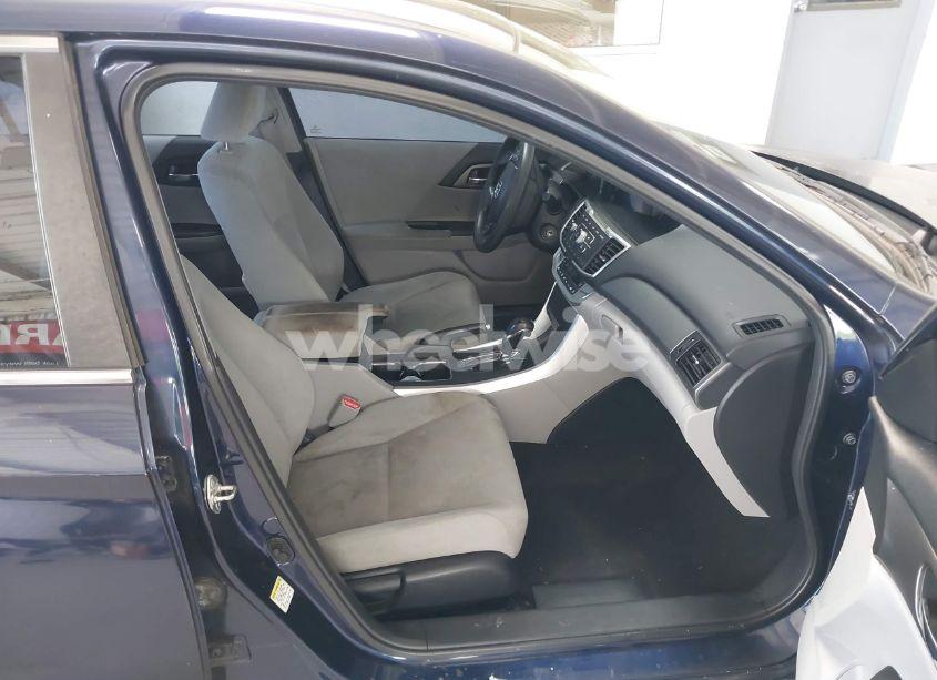 Photo 5 of 2013 Honda Accord LX (VIN 1HGCR2F37DA223475)