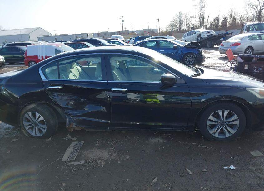 Photo 13 of 2013 Honda Accord LX (VIN 1HGCR2F37DA248392)