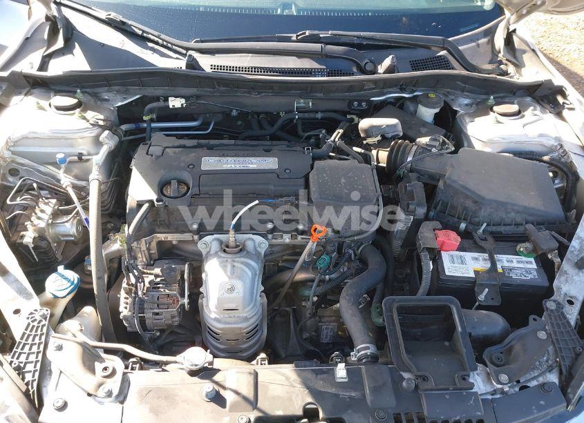 Photo 10 of 2014 Honda Accord LX (VIN 1HGCR2F37EA014349)