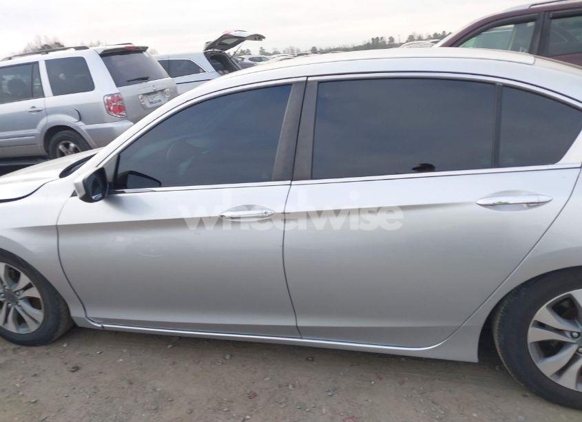 Photo 14 of 2014 Honda Accord LX (VIN 1HGCR2F37EA018949)