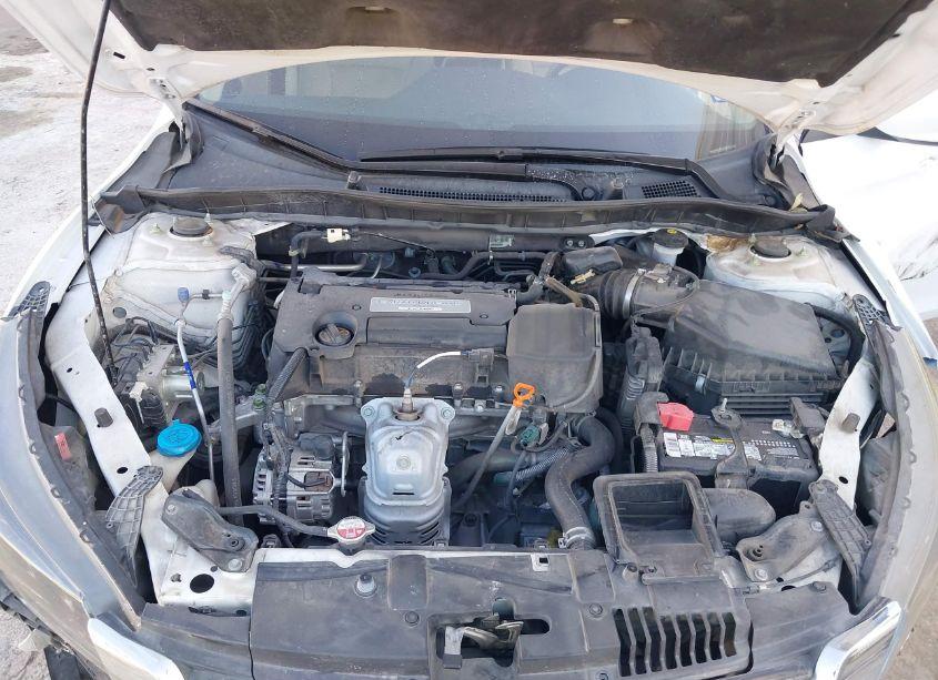 Photo 10 of 2014 Honda Accord LX (VIN 1HGCR2F37EA024377)