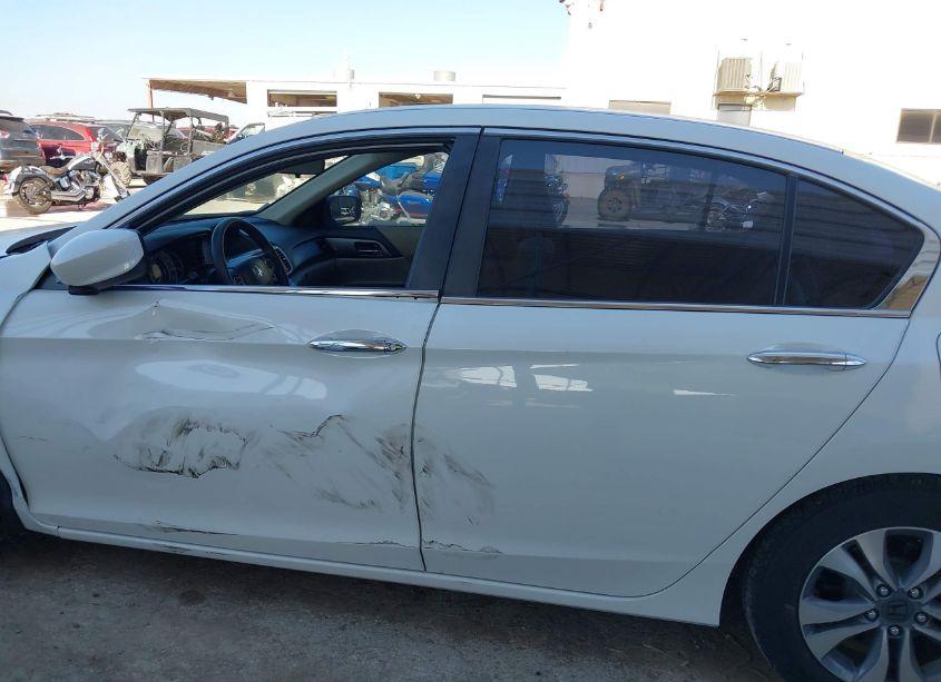 Photo 14 of 2014 Honda Accord LX (VIN 1HGCR2F37EA024377)