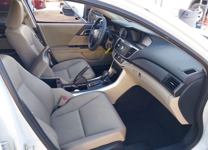 Photo 5 of 2014 Honda Accord LX (VIN 1HGCR2F37EA024377)