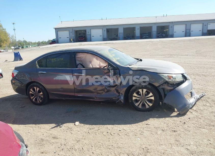 Photo 14 of 2014 Honda Accord LX (VIN 1HGCR2F37EA045570)