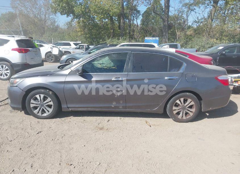 Photo 15 of 2014 Honda Accord LX (VIN 1HGCR2F37EA045570)