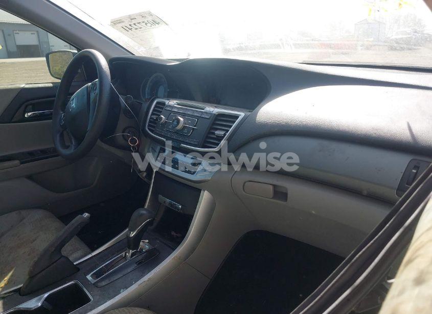 Photo 5 of 2014 Honda Accord LX (VIN 1HGCR2F37EA045570)