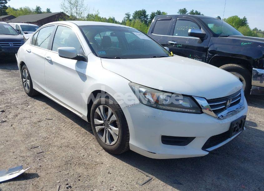 2014 Honda Accord LX (VIN 1HGCR2F37EA061395) main photo