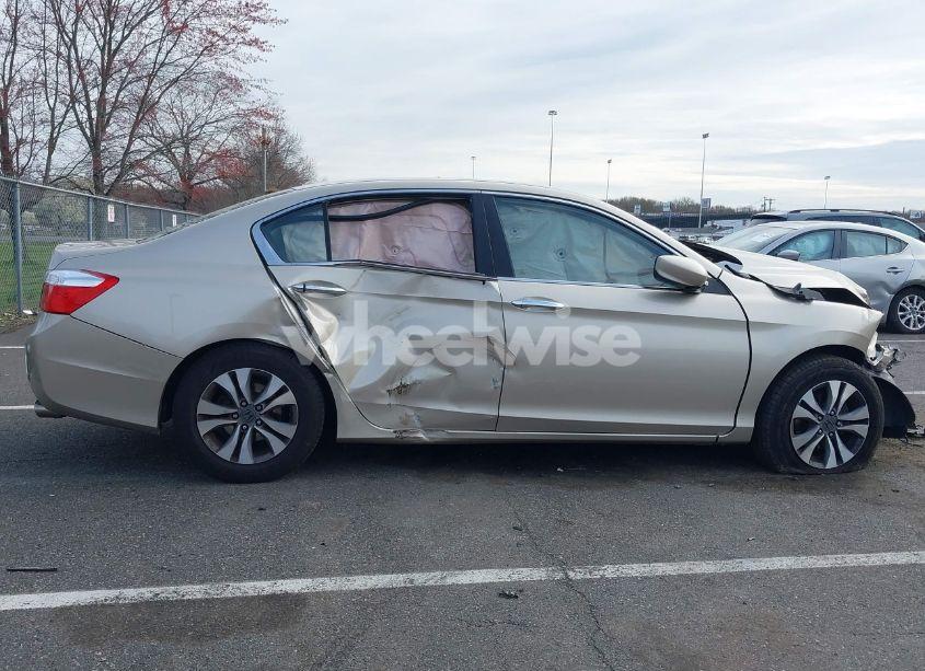 Photo 13 of 2014 Honda Accord LX (VIN 1HGCR2F37EA097796)