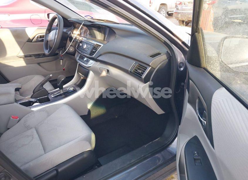 Photo 5 of 2014 Honda Accord LX (VIN 1HGCR2F37EA104648)