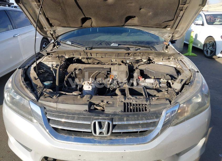 Photo 10 of 2014 Honda Accord LX (VIN 1HGCR2F37EA110322)